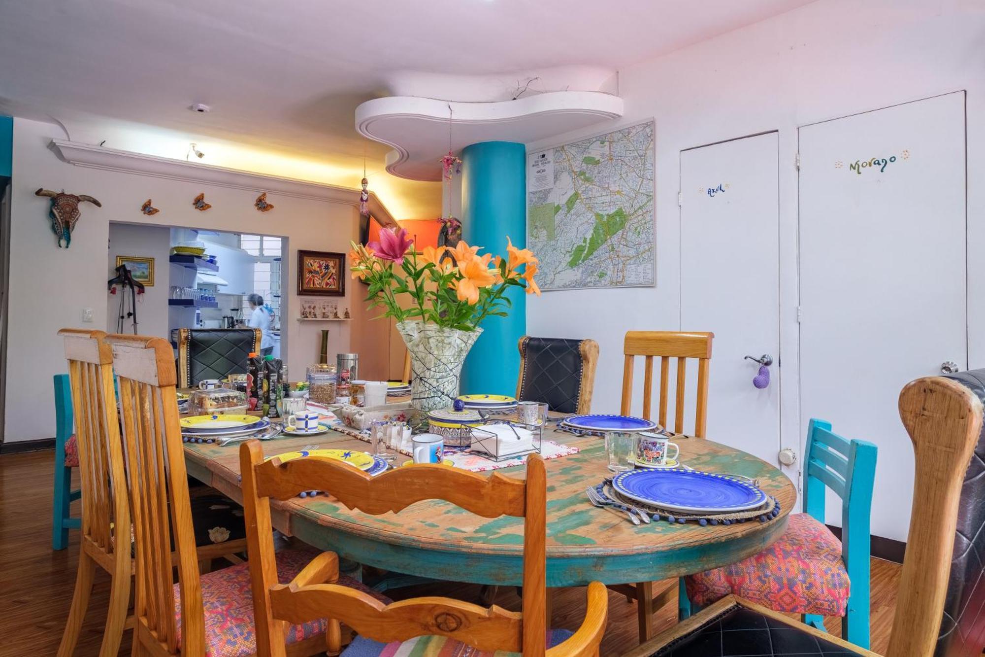 Casa Itzae B&b- Lincoln Park